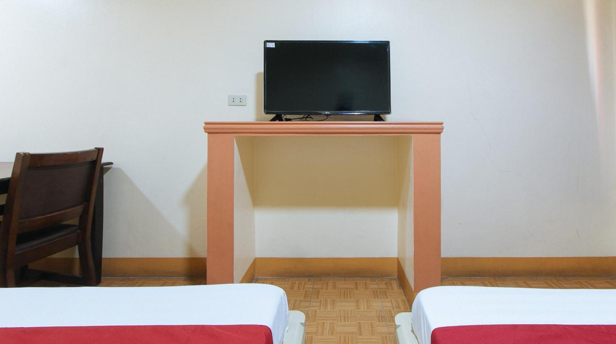 Reddoorz @ Golden Victory Hotel Mabalacat Pampanga Extérieur photo