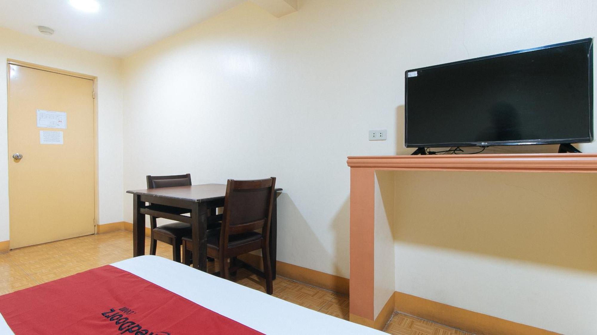 Reddoorz @ Golden Victory Hotel Mabalacat Pampanga Extérieur photo
