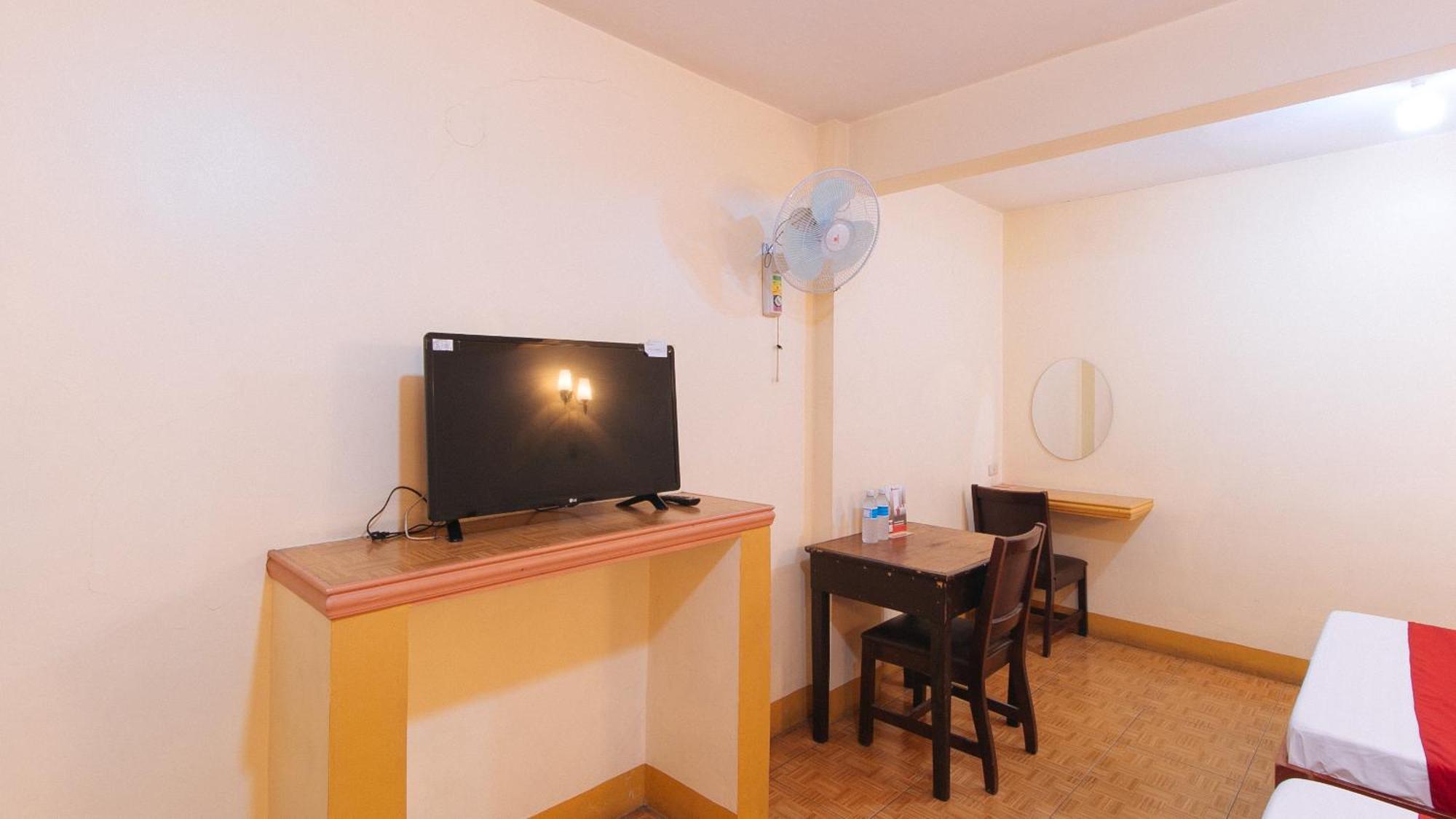 Reddoorz @ Golden Victory Hotel Mabalacat Pampanga Extérieur photo